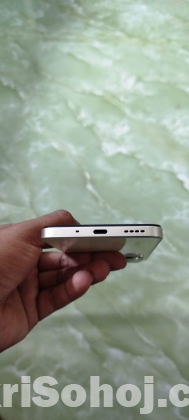 Realmi c75